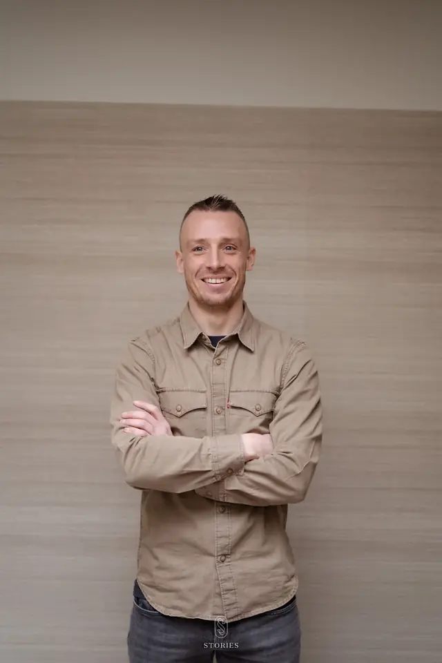 Portret van Thijs Honekamp bij STORIES