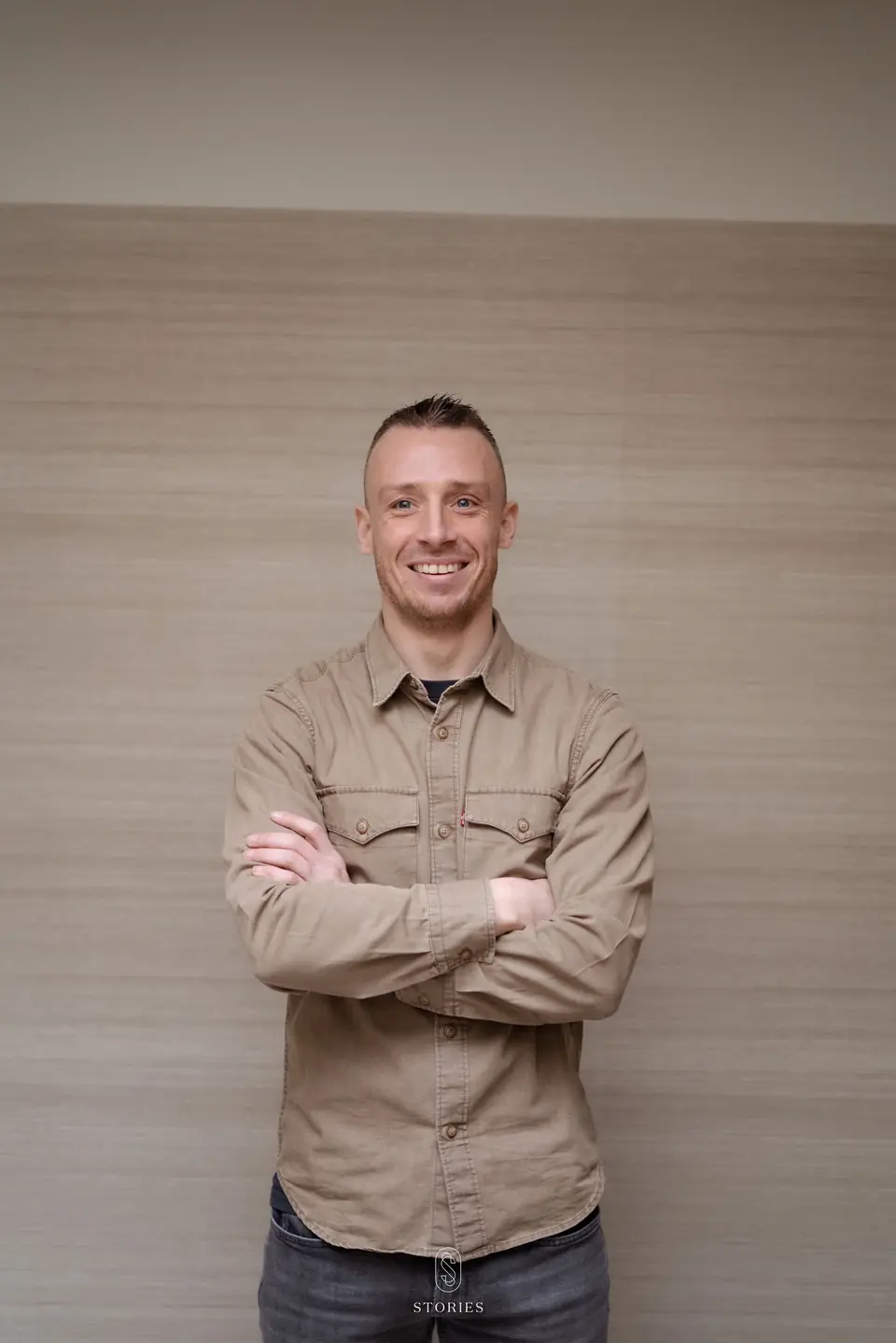 Portret van Thijs Honekamp bij STORIES